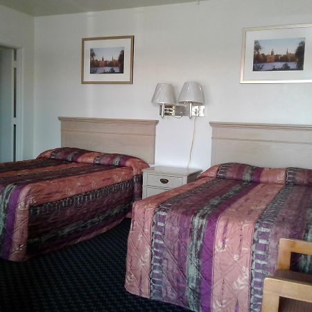 Surrey Motel Оттава Экстерьер фото